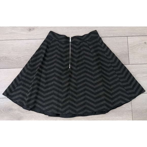 Karen Millen Black Brown Chevron Stripe A-line Flare Skirt Size 6 NWT - Picture 4 of 5